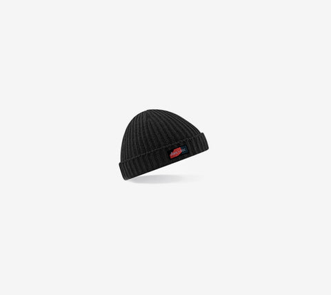 BLACK SHORT BEANIE AXR